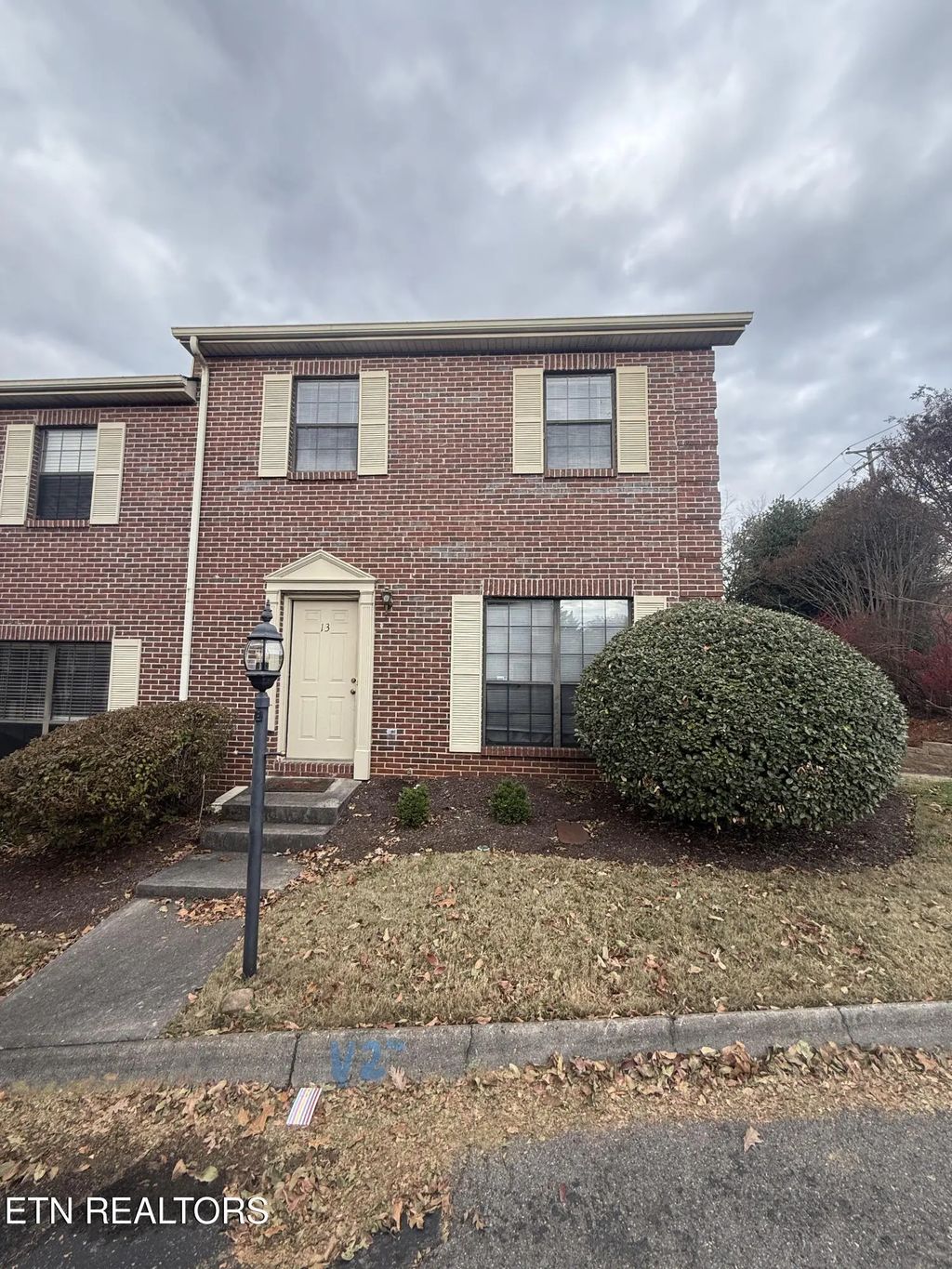 437 S Gallaher View Rd 13, Knoxville