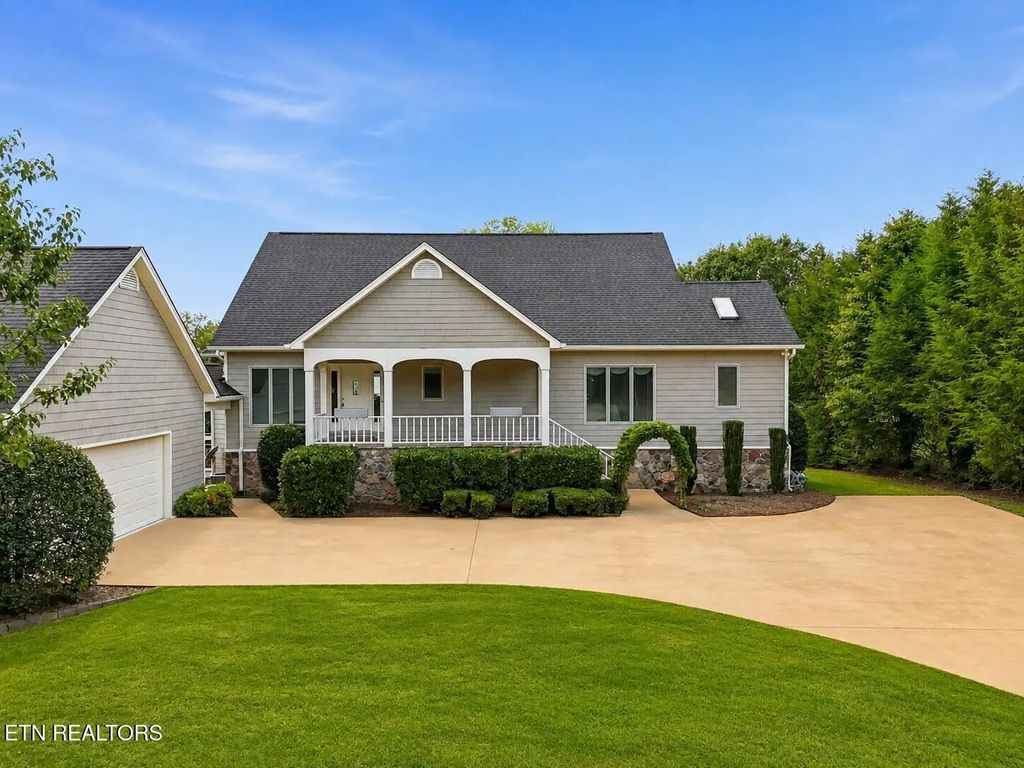 4440 Johnson Rd, Birchwood