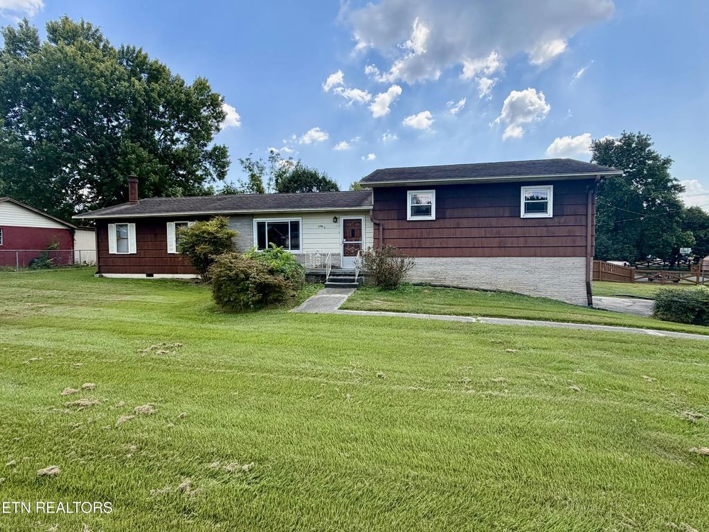 6900 Clowers Drive, Knoxville
