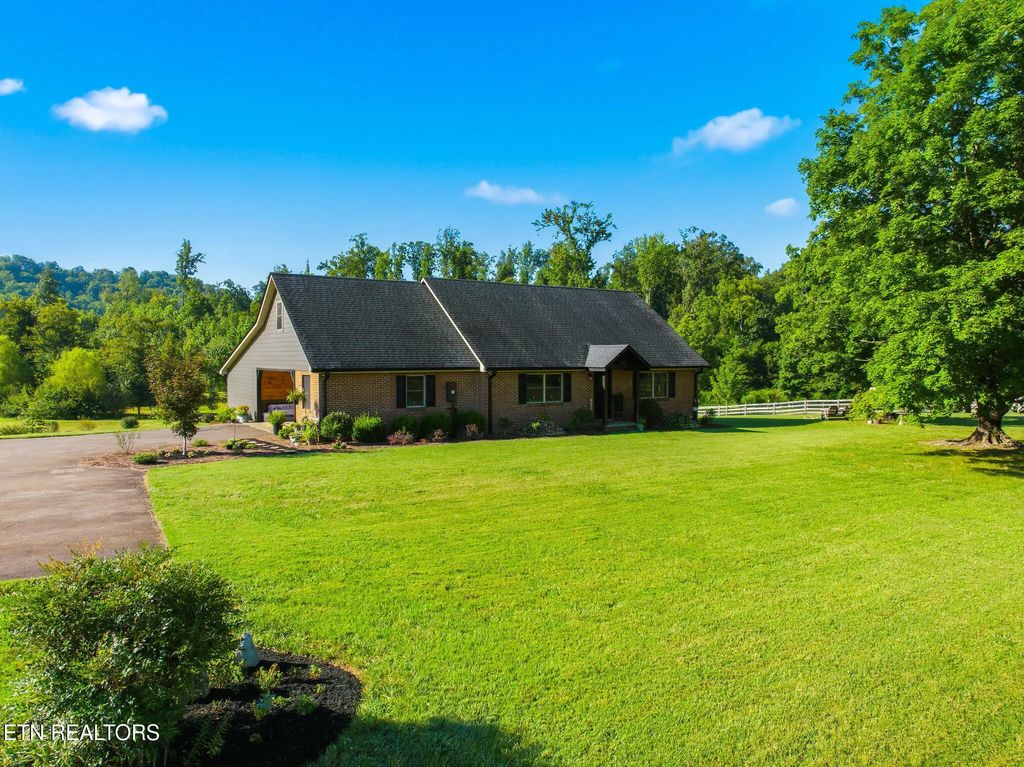 276 Highway 307, Athens