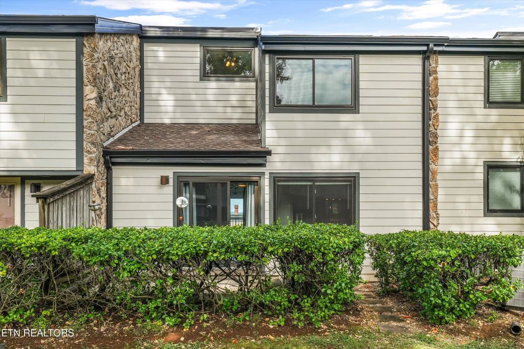 1930 Cherokee Bluff Drive, Knoxville