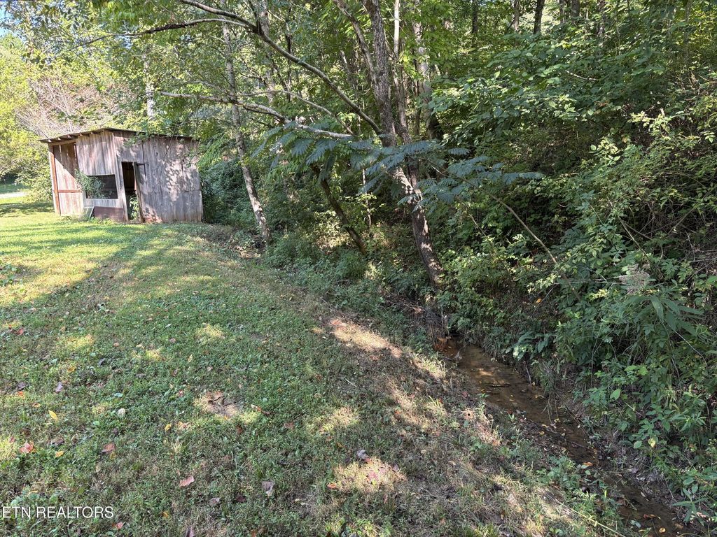 204 Hughes Hollow Rd, Vonore