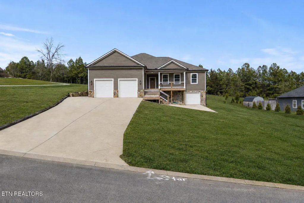 104 County Road 3050, Athens
