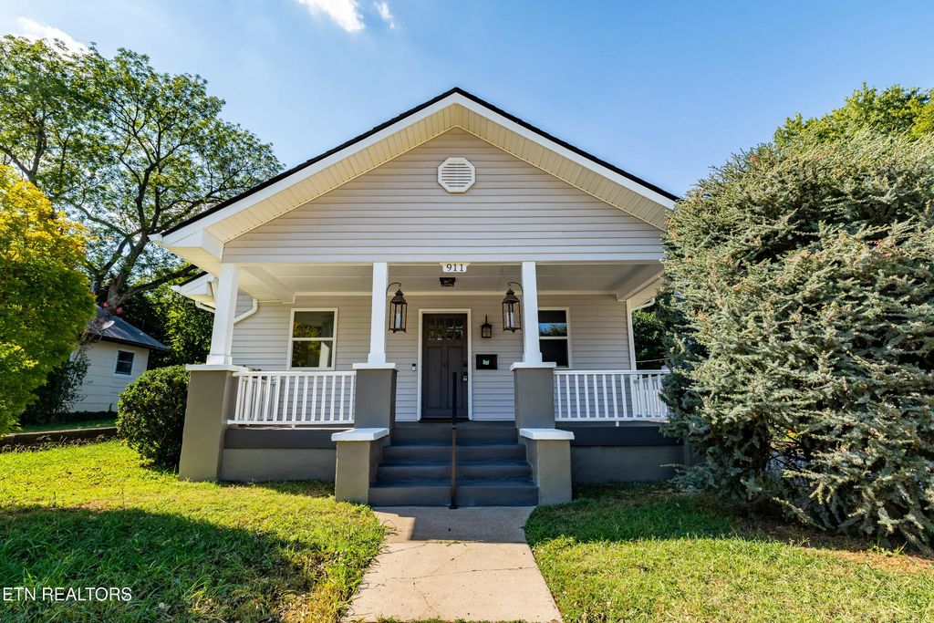 911 White Ave, Maryville