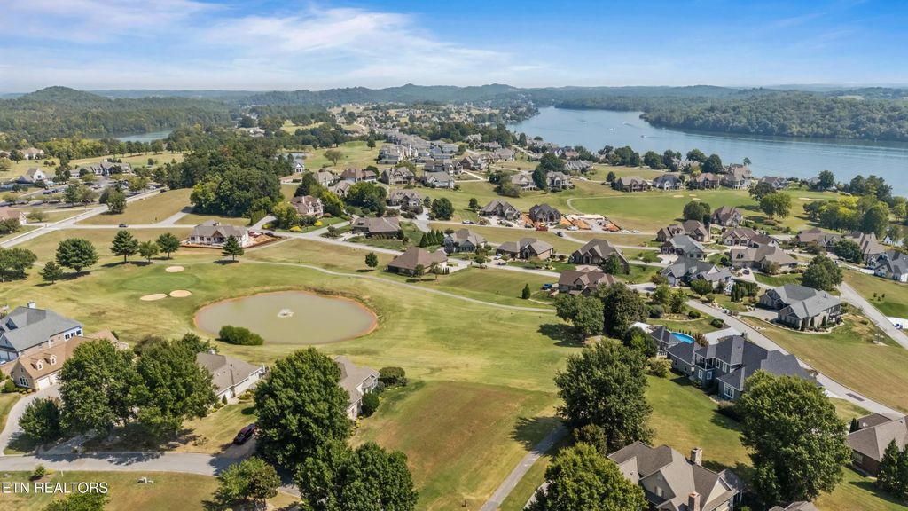 219 Osprey Circle, Vonore