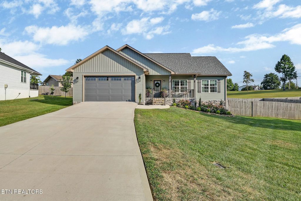 50 Sky View Meadow Drive, Crossville