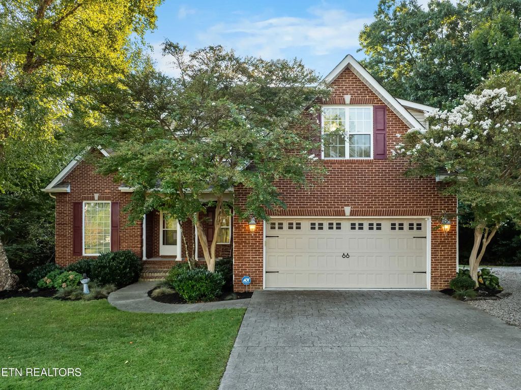 8127 Campbells Point Rd, Corryton