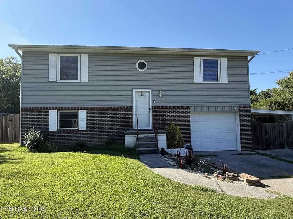 1805 Brookmill Rd, Knoxville