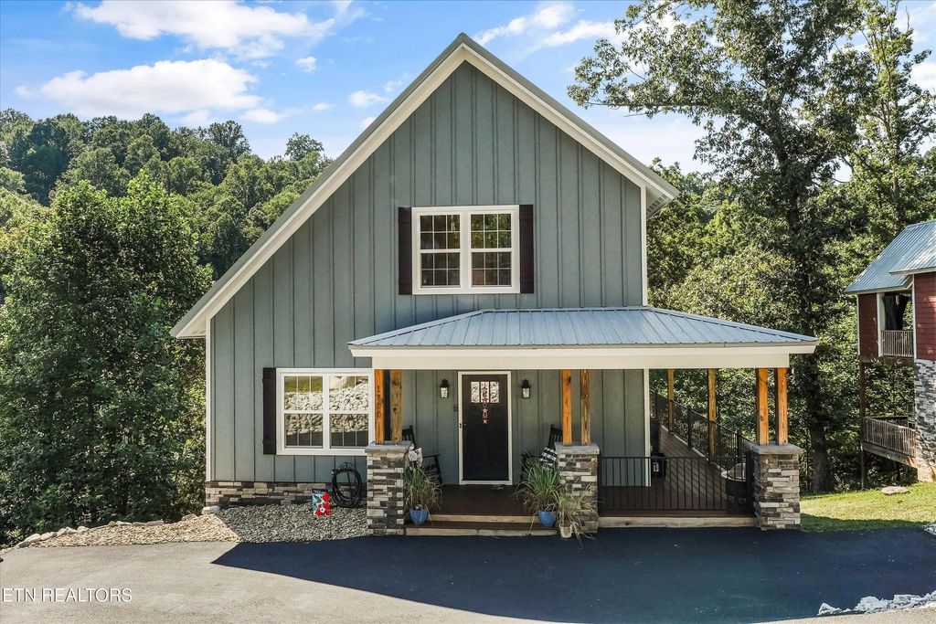 1700 Ridge Rd, Caryville