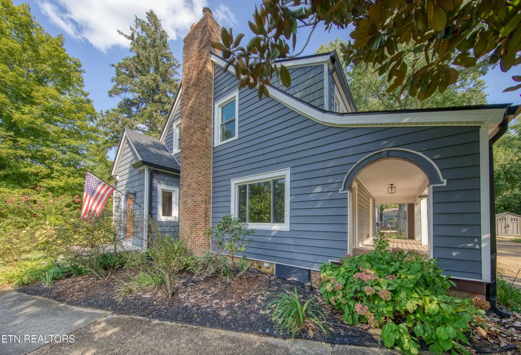 2624 Delrose Drive, Knoxville