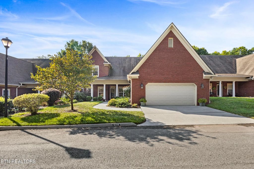 12318 Willow Ridge Lane, Knoxville