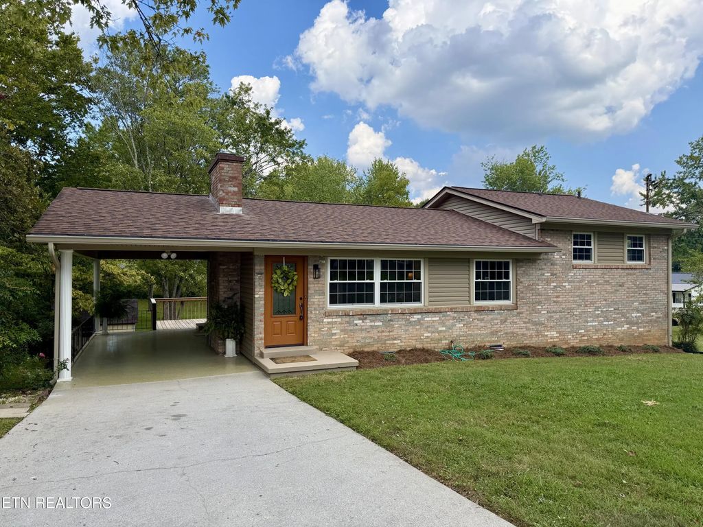 1427 Creekwood Drive, Knoxville