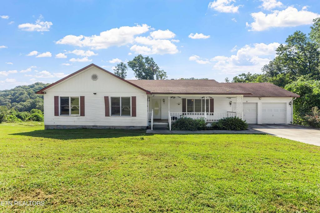 152 Andrews Lane, Caryville