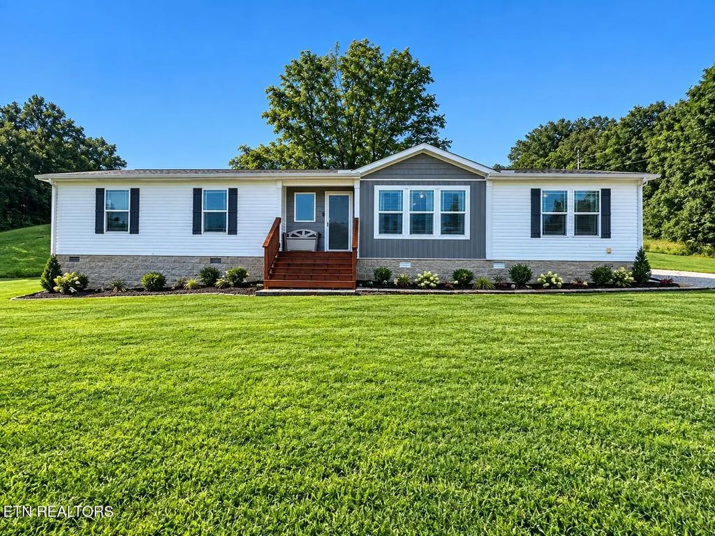 702 N Kingston Ave, Rockwood