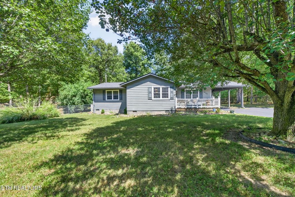 9109 Hondo Drive, Crossville