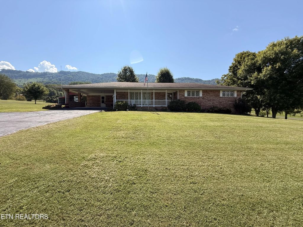 51972 Veterans Memorial Hwy, Big Stone Gap