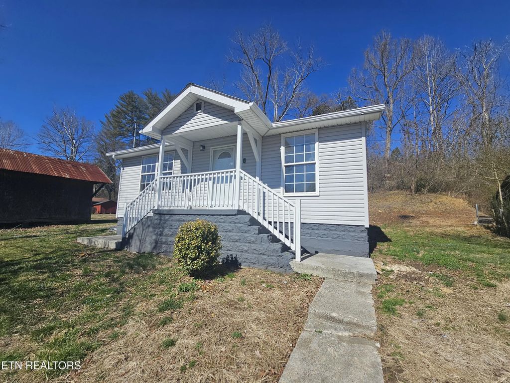 1093 Old Bell High Rd, Pineville