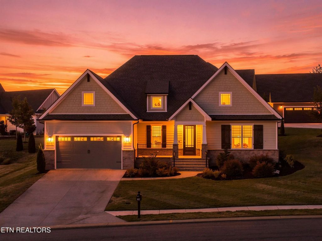 312 Sedge Lane, Loudon