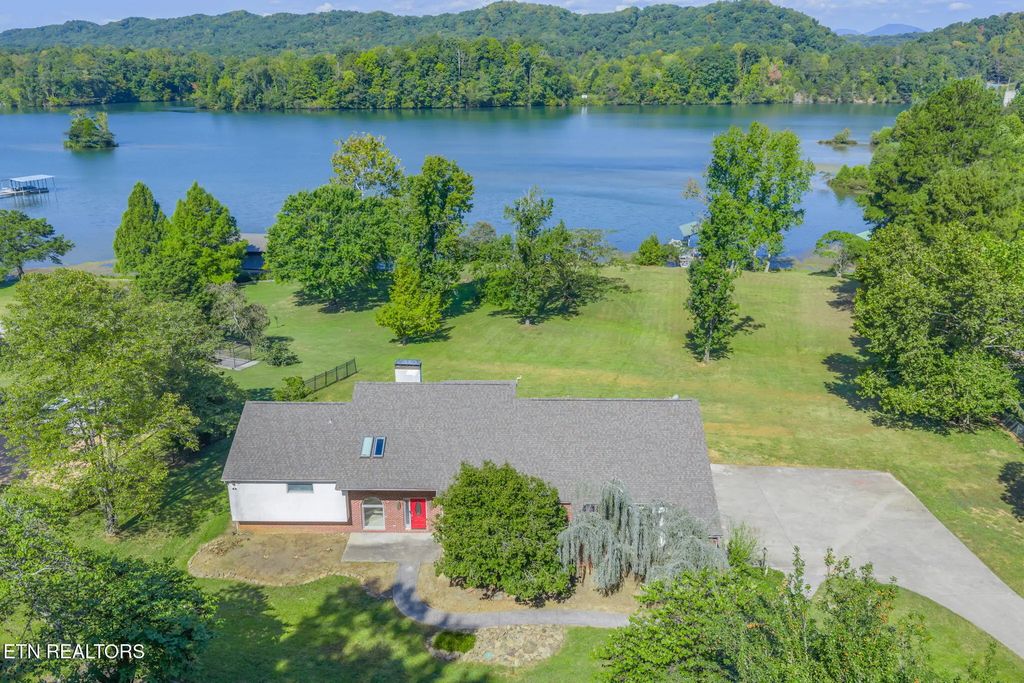 4209 Guinn Rd, Knoxville