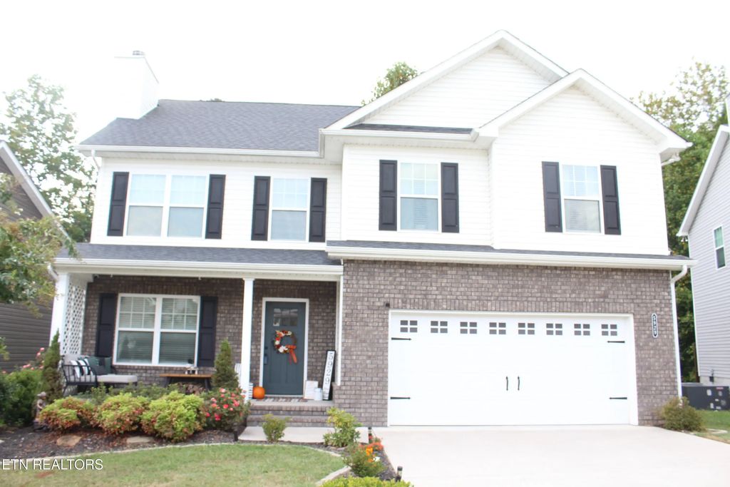 5929 Rain Cloud Rd, Knoxville