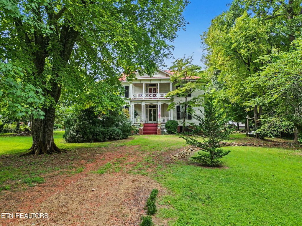 600 Commerce St, Loudon