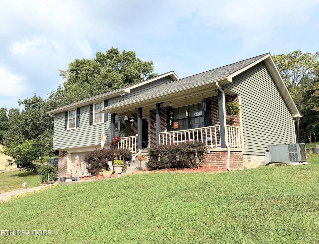 195 Booker Rd, Maynardville