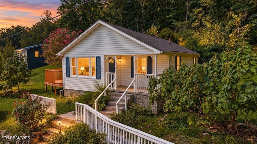 1501 Cherry Bottom Rd, Caryville