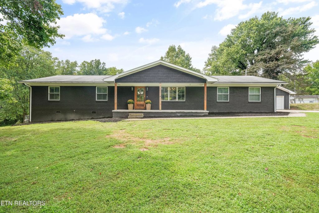 523 Second Norway Lane, Oliver Springs