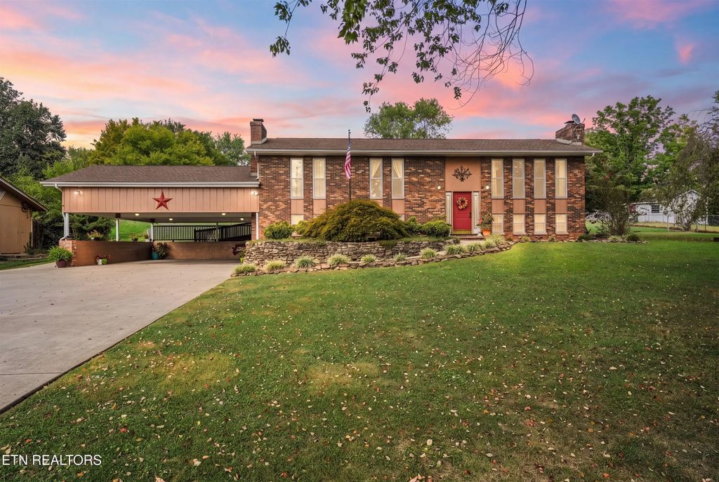 7314 Glastonbury Rd, Knoxville
