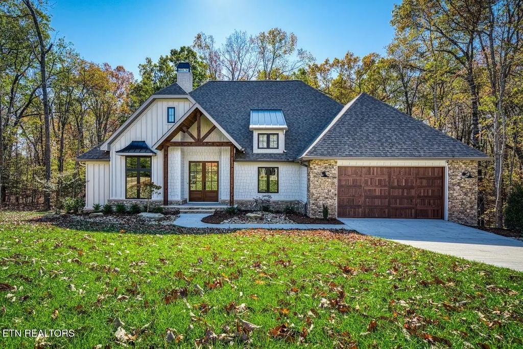 103 Chestnut Ridge Lane, Crossville