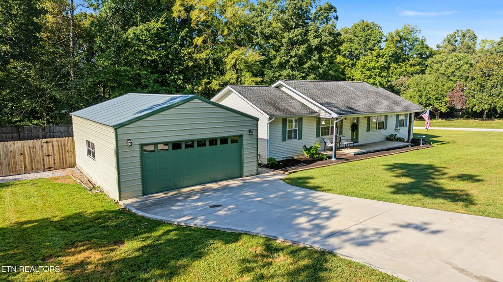 3902 Gamble Lane, Maryville