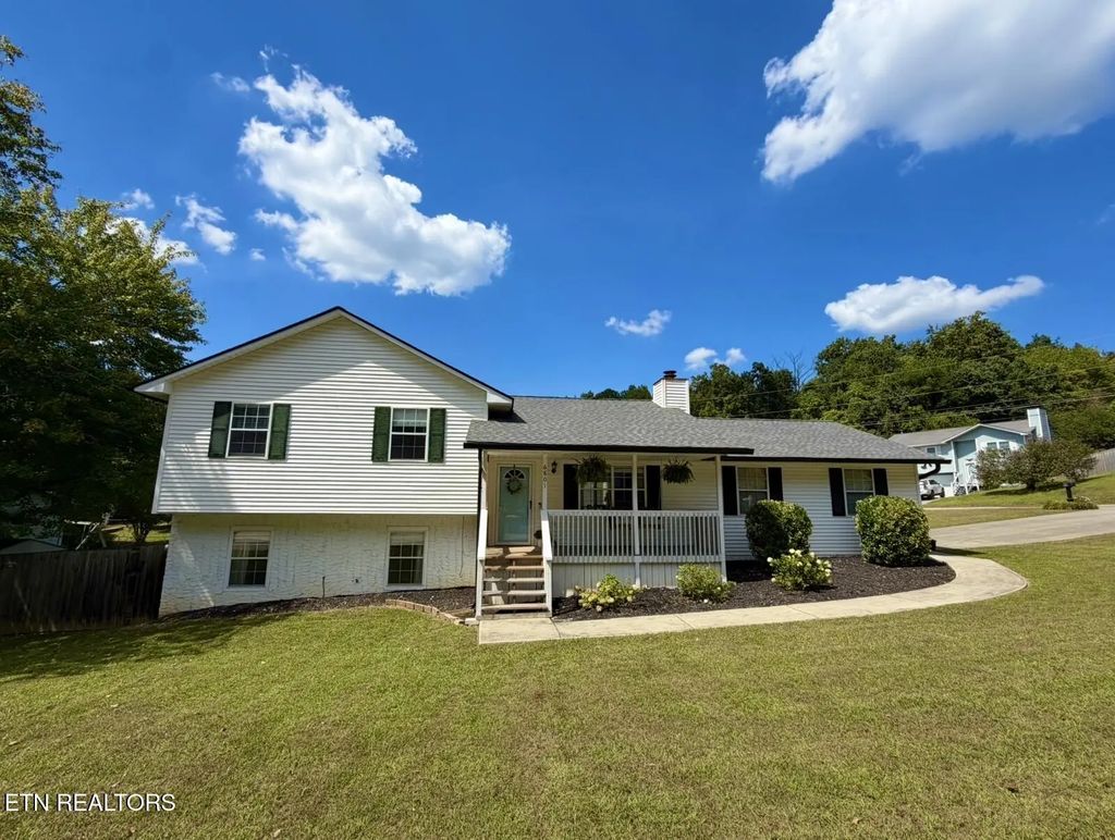 6801 Silent Brook Lane, Knoxville