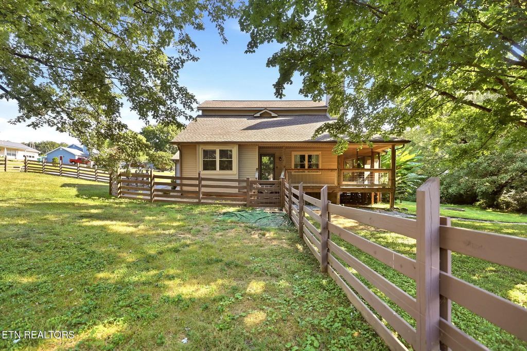 7524 Inverrary Circle, Knoxville