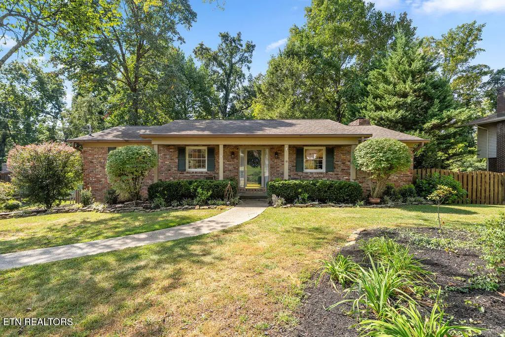 929 Corning Rd, Knoxville