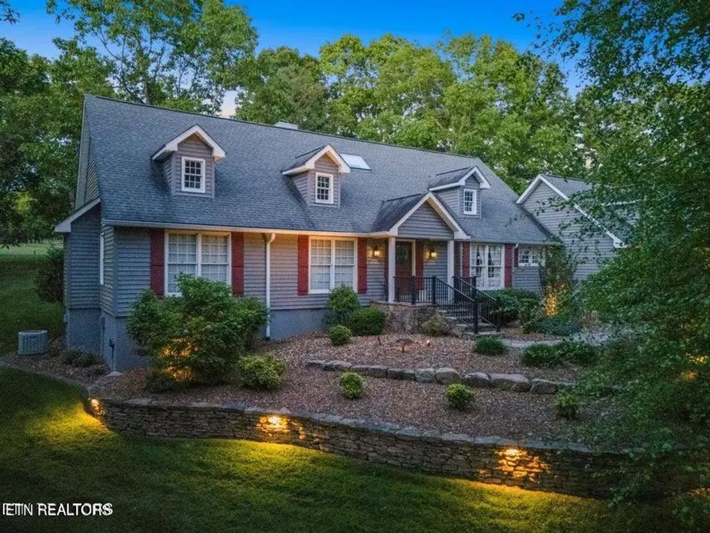 15 Cloverdale Circle, Crossville