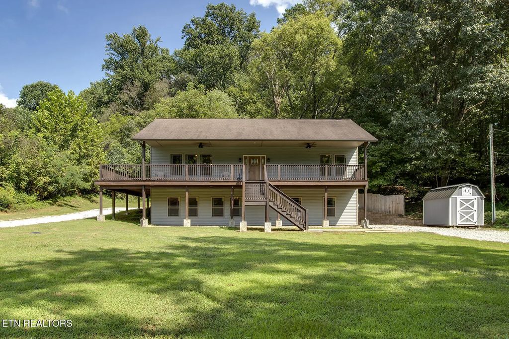 287 Cave Creek Rd, Loudon