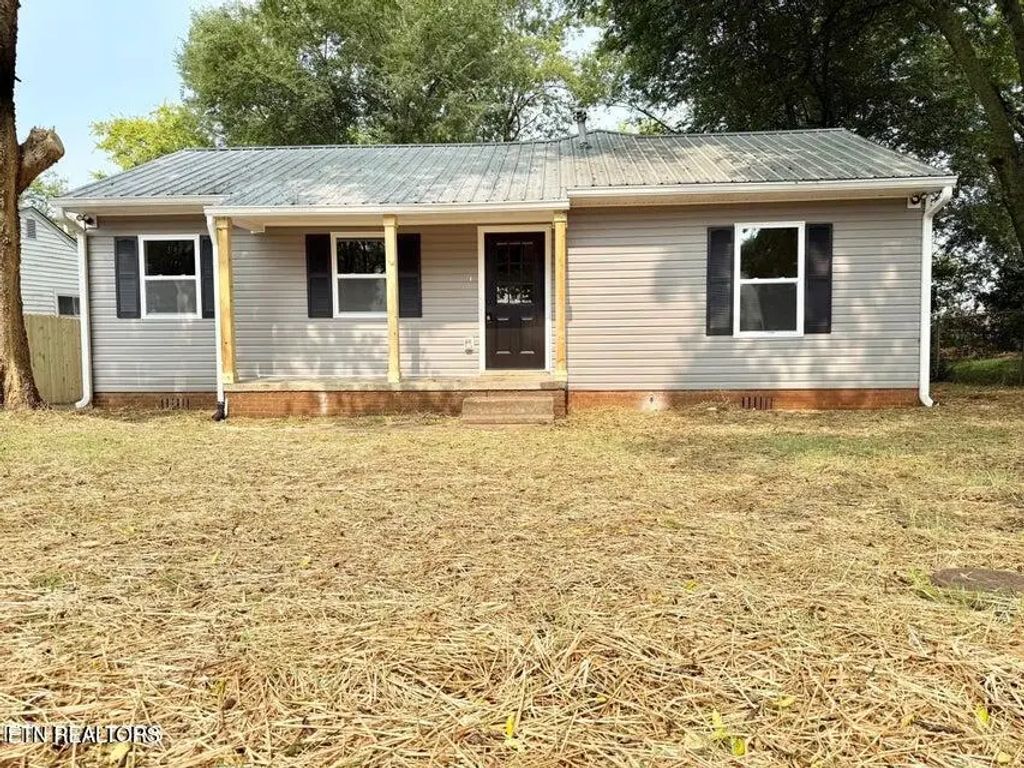 2527 Marshall St, Maryville