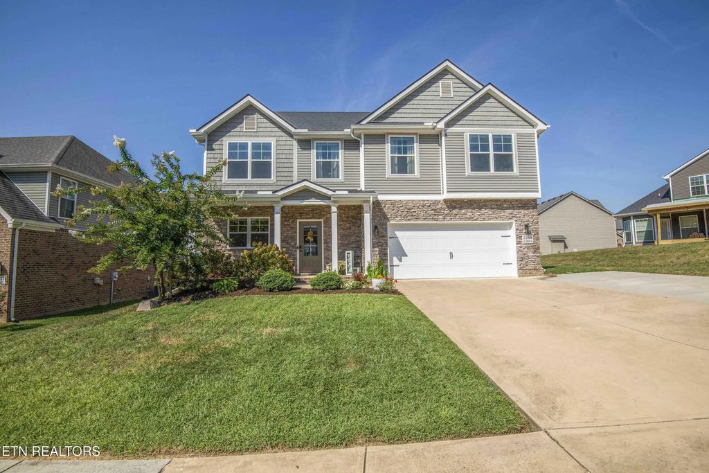 2209 Sea Horse Rd, Knoxville