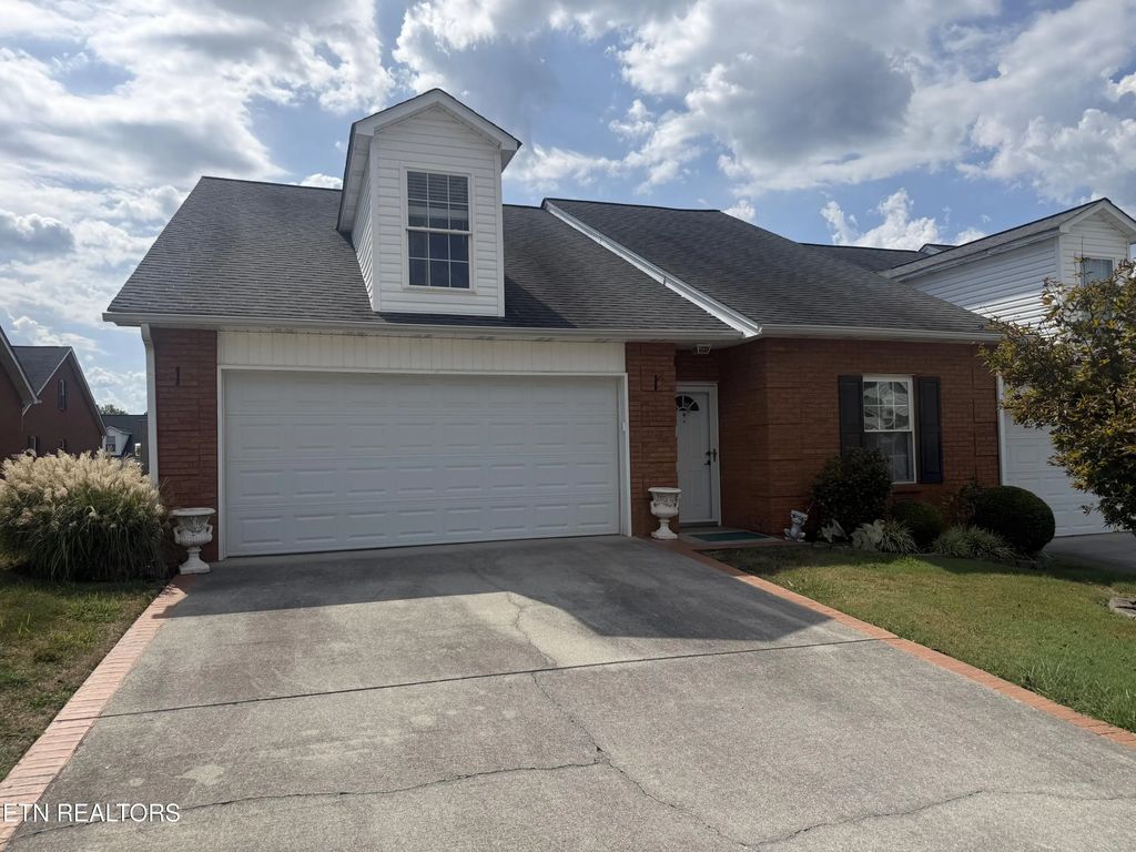 190 Blackfoot Way, Lenoir City