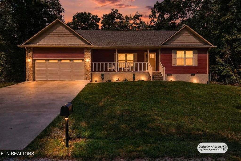 3015 Kiki Drive, Crossville