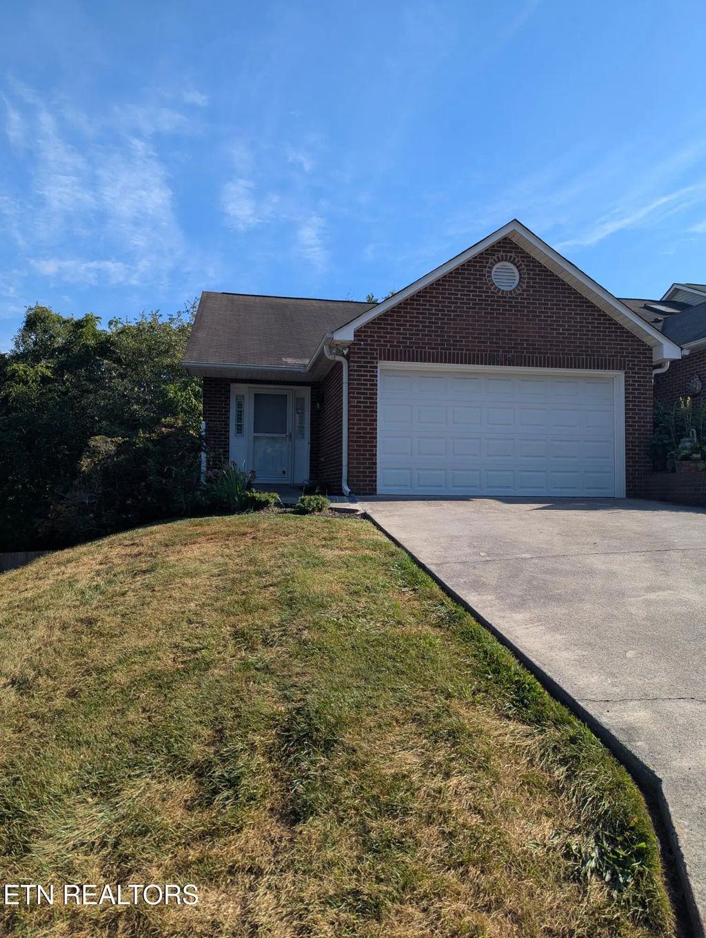 2446 Glen Meadow Rd, Knoxville