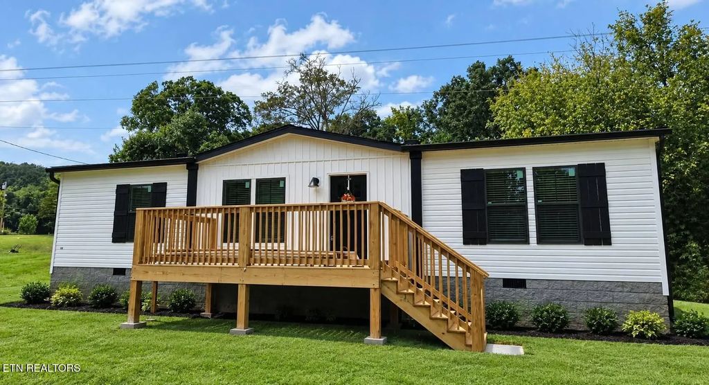 405 W 10th Ave, Lenoir City