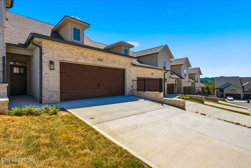 2044 Gisele Way, Knoxville