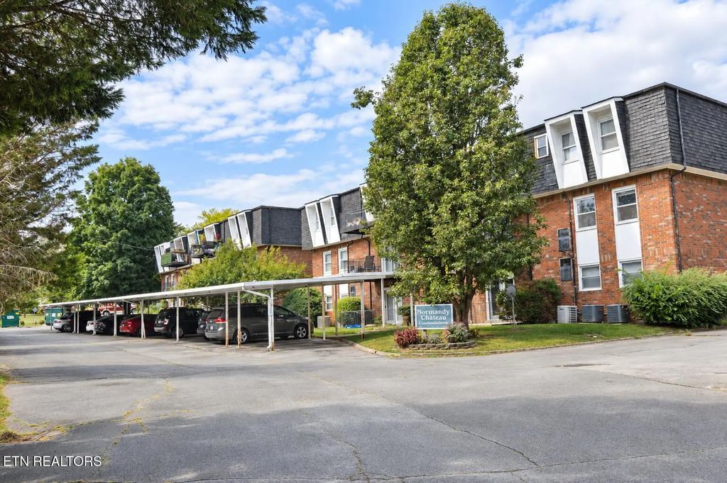 1617 Woodrow Drive 512, Knoxville
