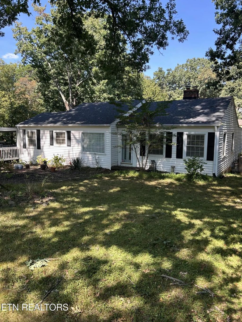 3345 Kenilworth Lane, Knoxville