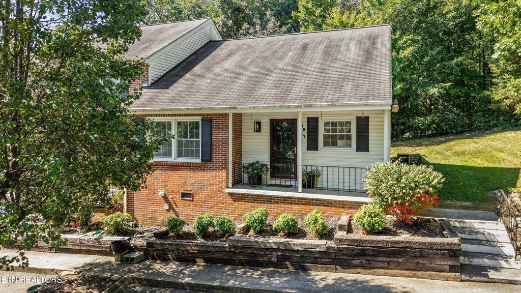 3847 Tambark Drive, Knoxville