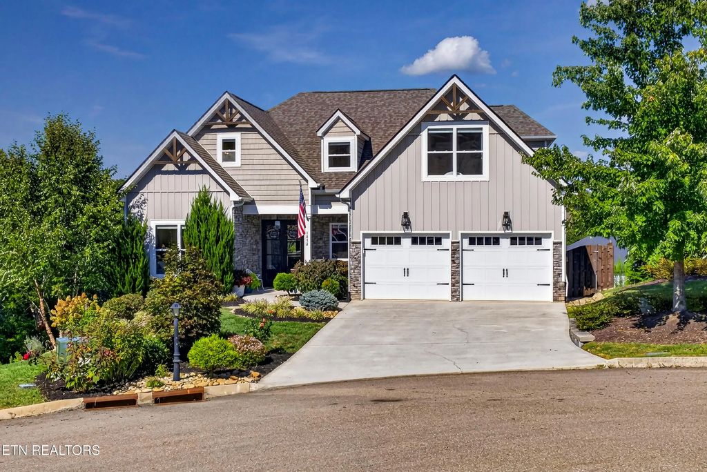 1852 Pierceson Point Lane, Knoxville