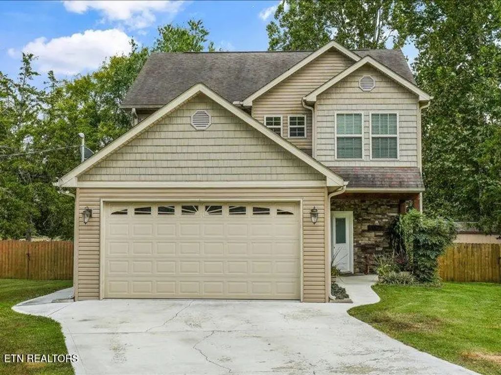 7900 Wheatland Drive, Knoxville