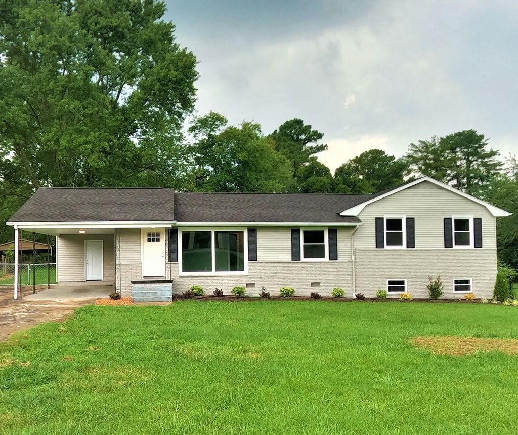 1227 Rocky Hill Rd, Knoxville