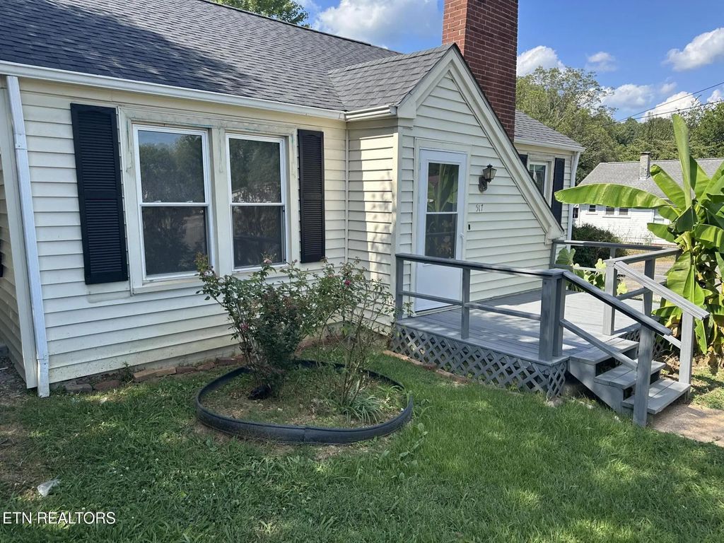 517 E Central Ave, LaFollette